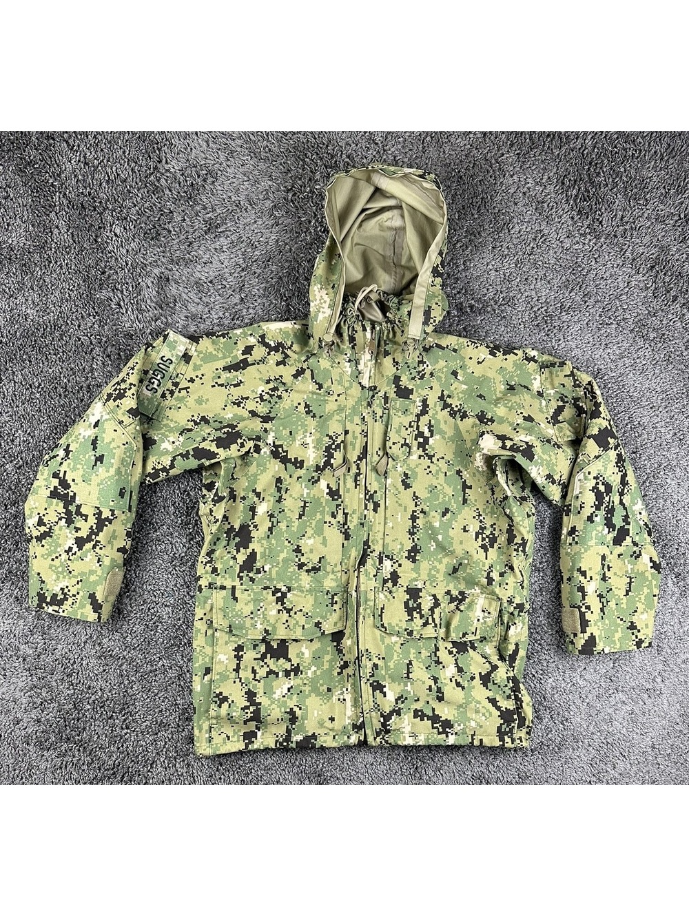 US Navy NWU Type III AOR2 Parka Small X-Short Waterproof Camo Jacket
